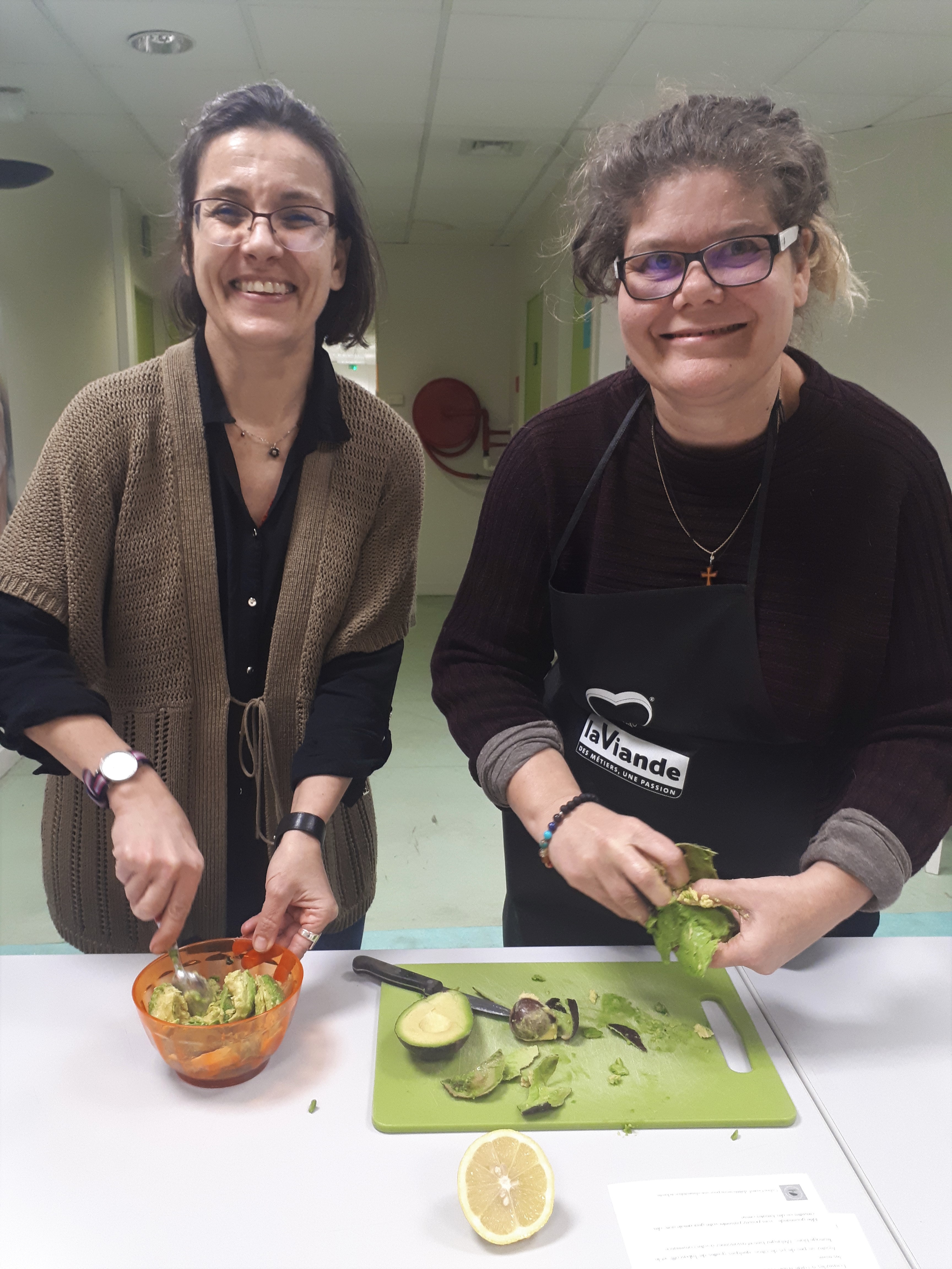 Atelier de cuisine pour adultes avec préparation de guacamole maison - Alimentation Éclairée